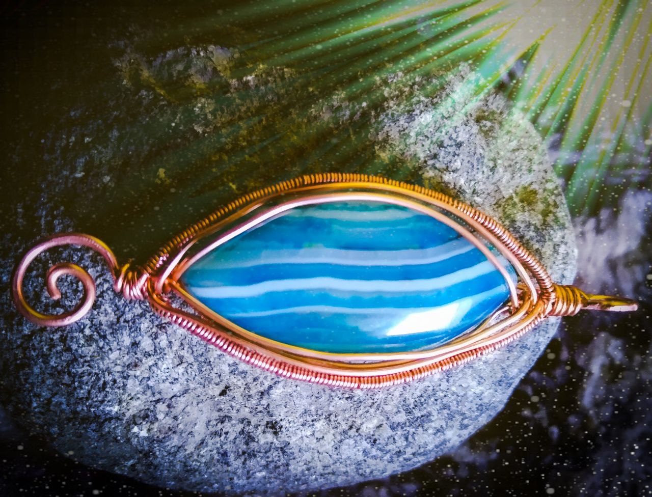Wisiorek z miedzią i agatem "Eye of Horus"
